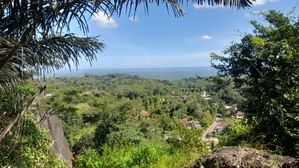 Nglanggeran Early Hike & Pindul Cave Tubing