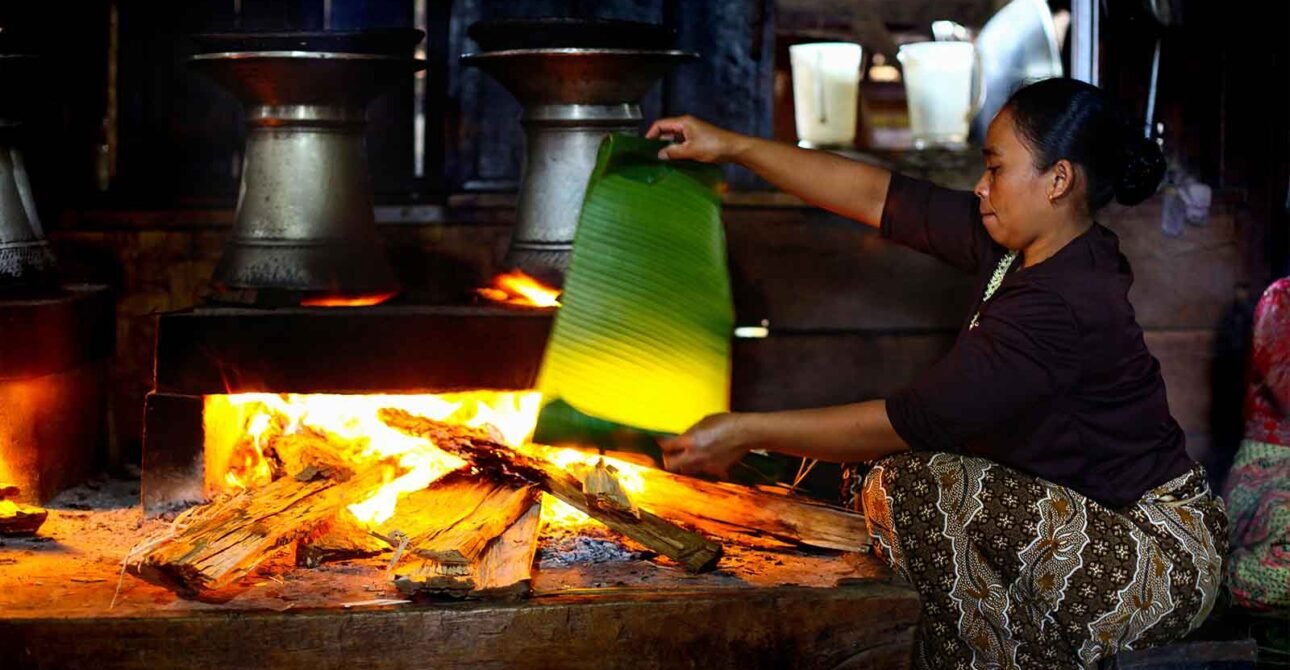 A Brief History Of The vast 17,000 Island in Indonesia